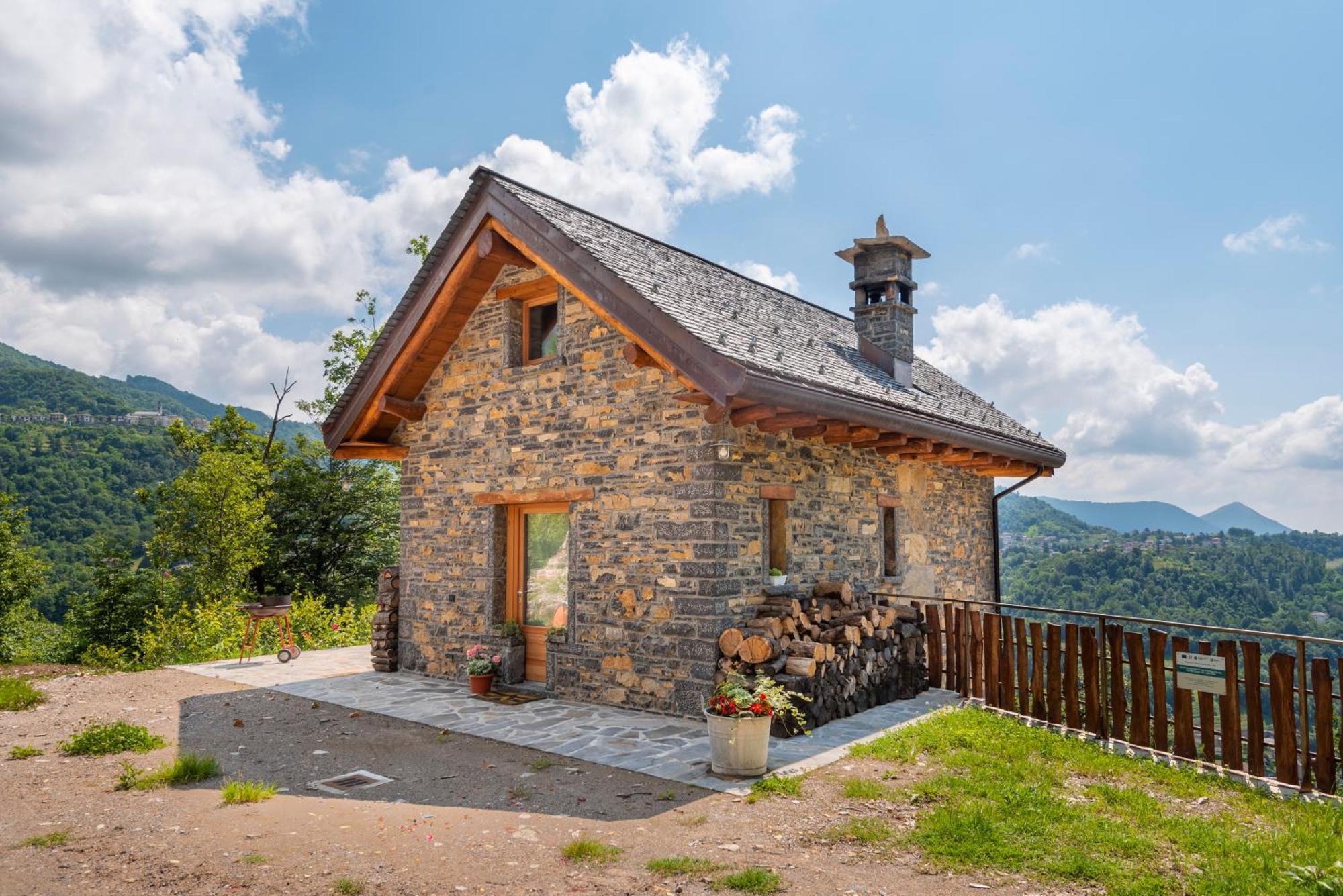 La Torre Del Manghen: Agri-Alloggio Indipendente Rota d'Imagna Ngoại thất bức ảnh